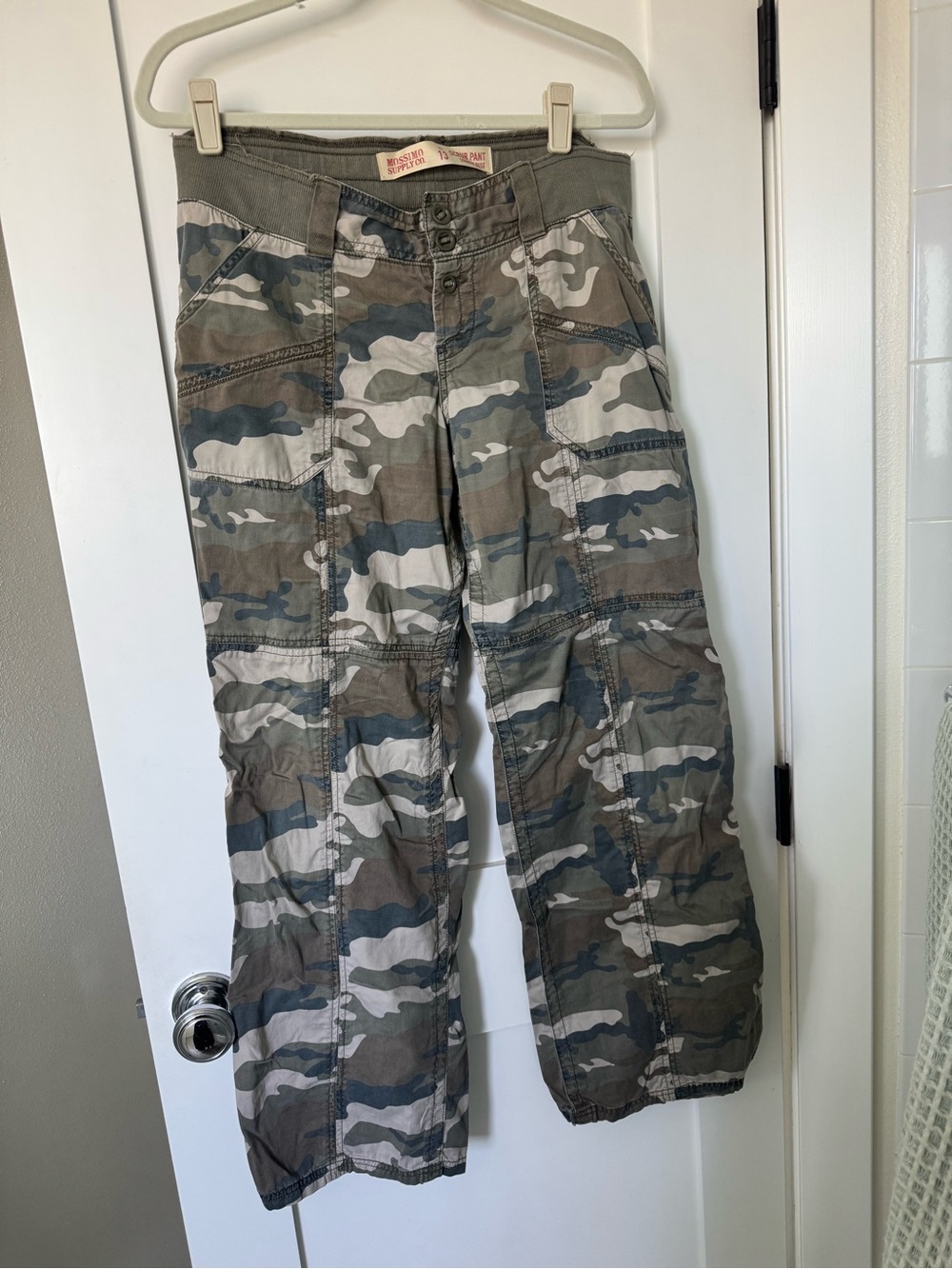 Mossimo Supply Co. Womens Camo Cargo Pants - Olive, Gray & Beige
